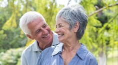 Vědci zkoumali krev lidí, kteří se dožili 100 let. Všichni měli něco společného