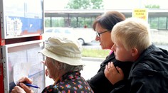 Změny v pražské MHD: Lidé se nestíhali dostat do práce, žáci do školy