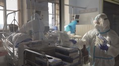 Hospitalizovaným s covidem může výrazně pomoct levný lék, tvrdí studie