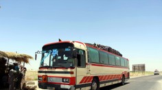 Taliban opět útočil! Z kolony autobusů unesli desítky lidí!
