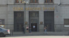 Klienti bank si zřejmě připlatí. Změny se mají dotknout úroků i úvěrů