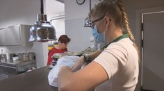 Restaurace a hospody zavřou už v osm, připraví je to o miliardu týdně