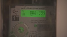 Řada dodavatelů energií stále snižuje ceny. Lidé využívají i kratší fixace