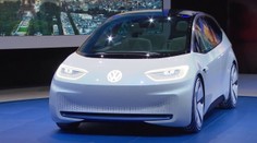 Volkswagen sází na elektřinu! Hvězda z Paříže má dojezd 600 km