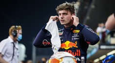 Verstappen v luxusním vozidle jasně překročil rychlost. Policie ho vyšetřuje