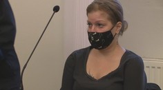 Bývalá sanitářka měla udusit jídlem pacientku. U soudu dostala podmínku