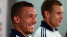 Podolski si vystřelil z reprezentačního manažera. Podívejte se, co mu provedl