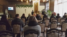 Opatření proti koronaviru mají dopad na pohřby. Obřady klesly o polovinu