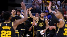 Warriors přehráli Dallas 112:87. Ten kromě prohry obdržel i tučnou pokutu