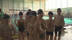 Ročně se v Česku utopí asi 40 dětí. Plavání patří do školních osnov, tvrdí odborníci