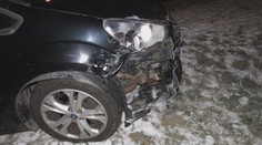 Bizarní honička v Hradci Králové. Policisty sledovalo auto, pak se situace otočila