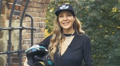 Zpěvačka Olga Lounová se "zapletla" s policií. Předváděla drsné kousky za volantem