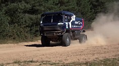 Vrátný testuje novou Tatru pro Rally Dakar. A hned sbírá úspěchy