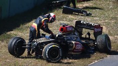 Hamilton ovládl korejské tréninky. Räikkönen to napálil do zdi