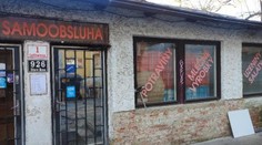 Samoobsluhu v Brně museli okamžitě zavřít. Myší trus byl i v pečivu