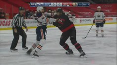 VIDEO: NHL viděla parádní bitku jeden na jednoho!