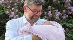Čerstvý táta Pospíšil: Piráti vyvolali válku o miminko. Je to vydírání, vadí mu