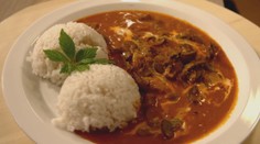 VÍKEND: Restaurace z dob socialismu! Jak se tenkrát jedlo?