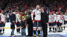 895. NHL se klaní rekordmanovi Ovečkinovi. Gratulovali i Pastrňák a Gudas