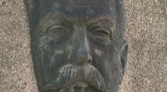 Čestní občané: Stalin, Hitler. Kde?