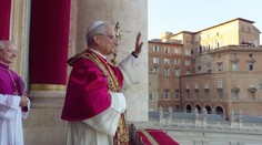 Svět má nového papeže. Přijal jméno Lev XIV.