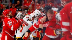 Detroit vrátil Calgary porážku, Jágr nebodoval a pak se to servalo!