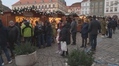 Vánoční trhy začaly rekordně brzy. Za svařák či trdelník si letos připlatíte