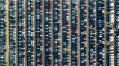VW nemůže dostavět 20 000 aut. Kvůli malému dílku z Česka