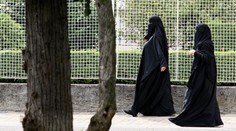 Žádné zahalování obličeje! V Teplicích chtějí zakázat nikáb