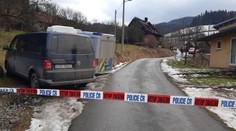 Při požáru na Vsetínsku zemřeli dva lidé. Nebyla to náhoda, tvrdí kriminalisté