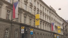 Sněmovna zamítla návrhy opozice. Uzavření poboček České pošty stále platí