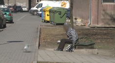 Z Českého Těšína by měli zmizet žebráci! Město schválilo vyhlášku