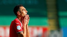 Přepadení rodiny hráče PSV: Zloději se vydávali za kurýry, pak tasili zbraň