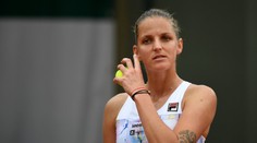 TOTÁLNÍ DEMOLICE: Karolína jen zírala, jak jí Šarapovová smetla
