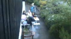 To musíte vidět: Blondýny odpalují petardu, Pat a Mat hadr! VIDEO