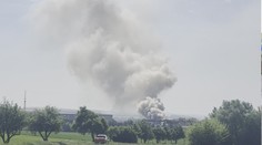 Na Zlínsku hořelo v areálu s kovovým šrotem. Dva hasiči se zranili