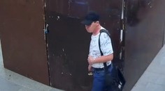 Muž měl osahávat ženu na eskalátorech, ta jej pohotově natočila. Hledá ho policie