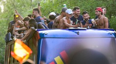 Pivo i víno tekly proudem. Mistry světa v Madridu vítal dvoumilionový dav