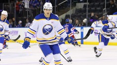 Dobré zprávy pro české fanoušky. Kulich s Rouskem budou na NHL v Praze