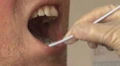 Politici chtějí omezit odběry DNA u zločinců, kriminalisté jsou proti