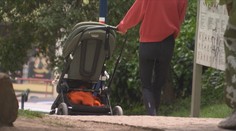Samoživitelé budou moci prodat dluh na výživném. Experti varují před zneužitím
