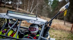 Podpatky na plynu se chystají na Dakar. Dámská posádka pojede slavnou rallye