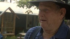 "Dědo, přijeď, oheň už je tu!" Muž popsal poslední hovor s rodinou