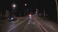 Neukáznění řidiči nedali přednost záchranářům. Vjeli jim přímo do cesty