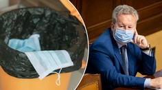 Máte Covid-19 nebo karanténu? Netřiďte odpad, vyzval ministr Brabec