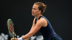 Strýcová a Plíšková získaly po bodu, Martincové přerušil zápas déšť