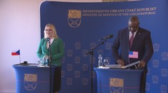 Ministr obrany USA Austin navštívil Prahu. Česko je důležitý spojenec, řekl