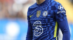 Stránka pro dospělé nabízí Chelsea balík. Na dresu Blues chce své logo