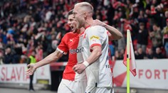 Slavia deklasovala Olomouc a je první. Plzeň nevyhrála už čtvrtý zápas v řadě