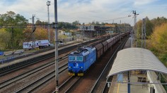 Vlaky na Olomoucku měly skoro hodinu zpoždění. Muž se tam chtěl zabít